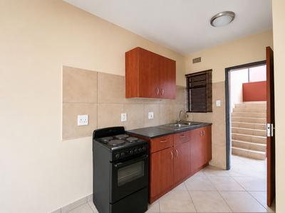 Apartment / Flat For Rent in Jabulani, Soweto